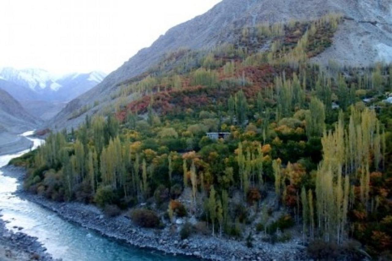 Hotel Suru View Kargil Kültér fotó